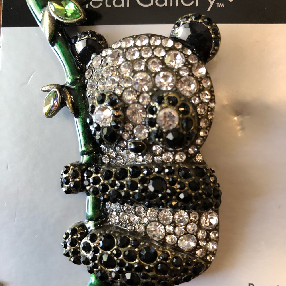Brooch - Picture 5 of 7